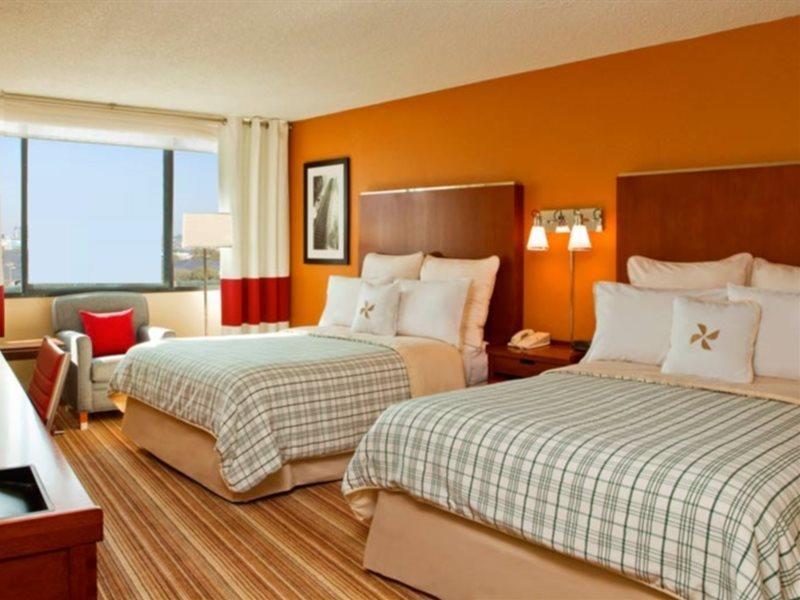 Four Points By Sheraton Houston Greenway Plaza מראה חיצוני תמונה