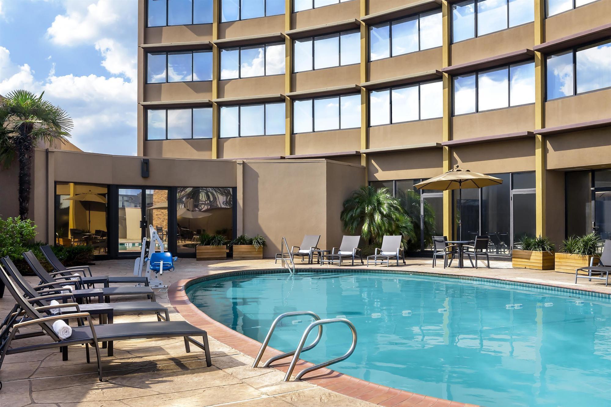Four Points By Sheraton Houston Greenway Plaza מראה חיצוני תמונה